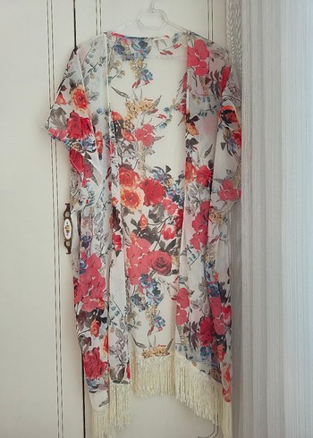 Çiçek Desenli Uzun Bohem Kimono