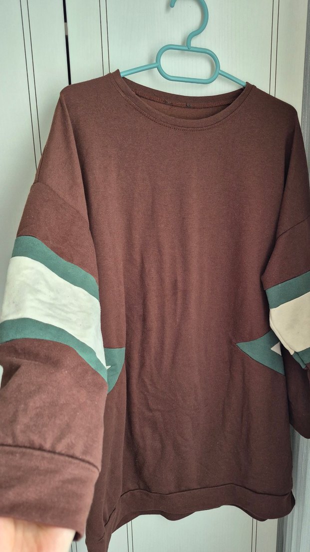 Uzun Kollu Rahat Kesim Kadın Tunik - Görsel 2