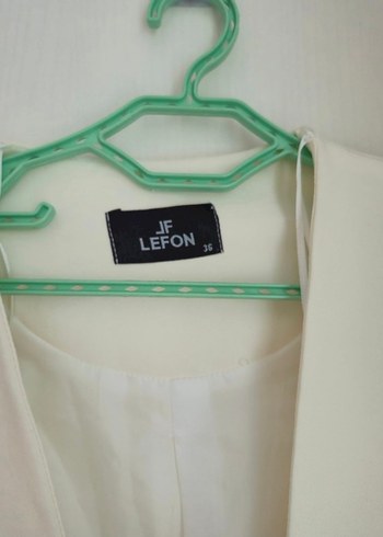 Kadın Beyaz Düğmeli Midi Blazer Ceket - Görsel 3