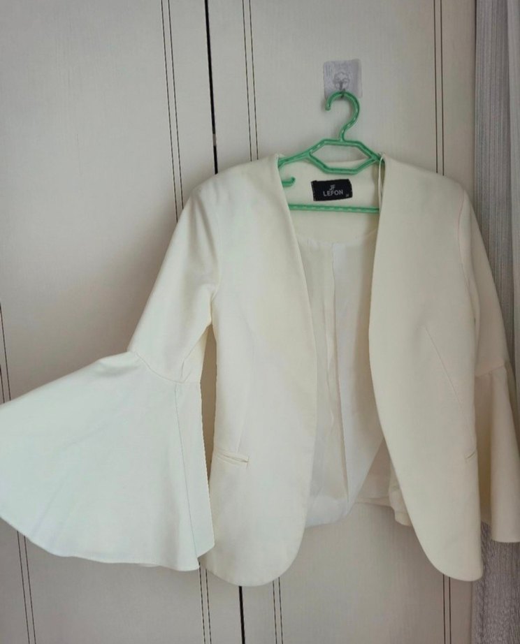 Kadın Beyaz Düğmeli Midi Blazer Ceket - Görsel 2