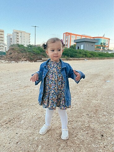 LC Waikiki Çiçekli kız bebek elbise