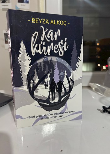 Kar Küresi - Beyza Alkoç