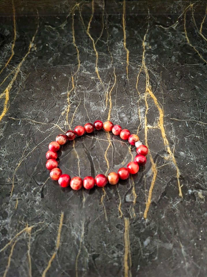 Kırmızı Boncuklu Bohem Bileklik - Görsel 2