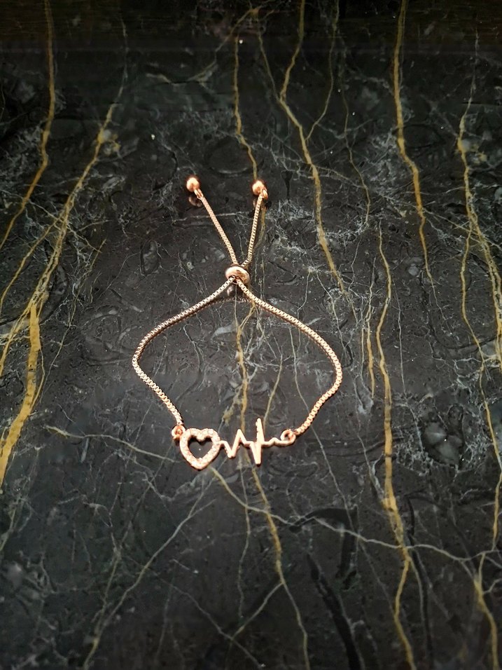 Rose Gold Kalp Atışı Detaylı Taşlı Bileklik - Görsel 3
