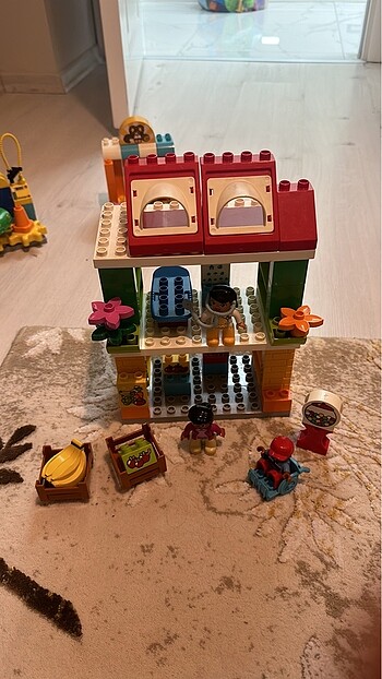 Lego duplo şehir meydanı