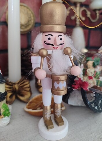 Kurşun asker 
