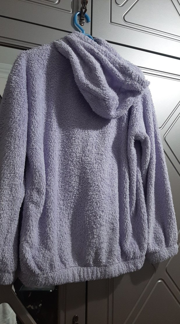 Mor Yumuşak Dokulu Kapüşonlu Bornoz - Görsel 5