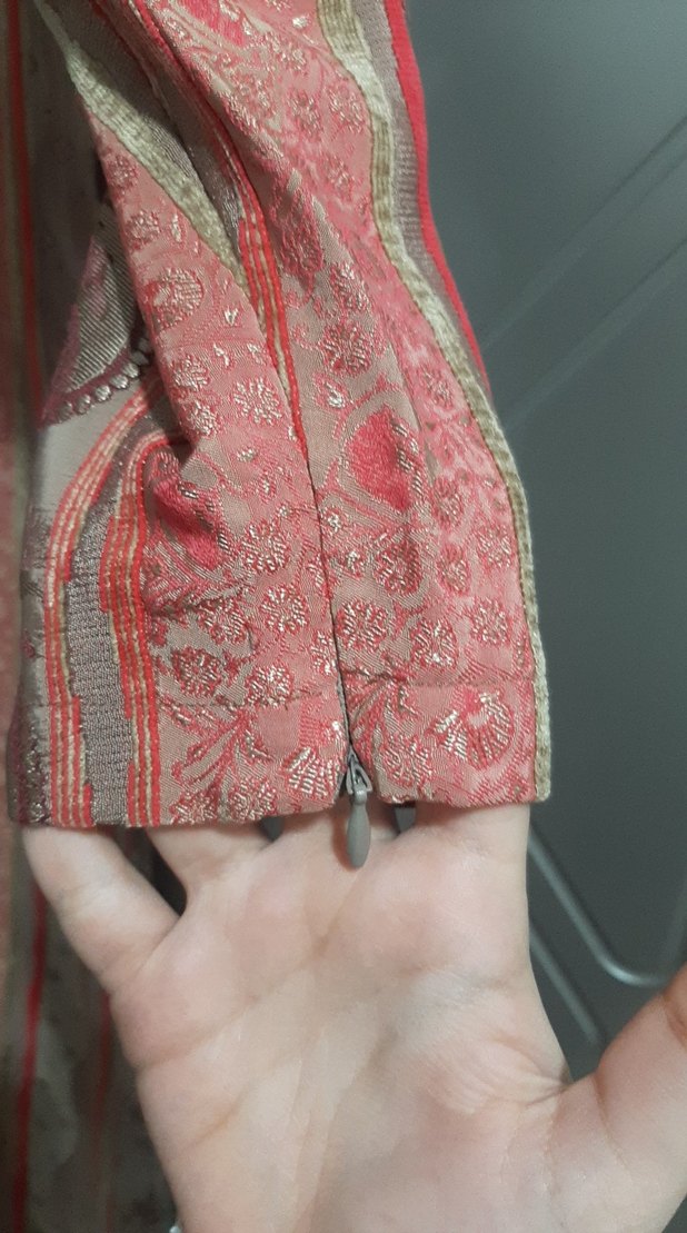 Desenli Bej Robali elbise - Görsel 4