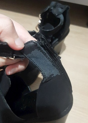 Tokalı Siyah Deri Gotik Topuklu Bot - Görsel 7