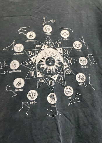 Gri Bohem Baskılı Kadın Tişört - Görsel 2