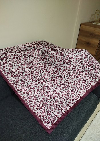 Bordo Çiçek Desenli pamuklu soft eşarp
