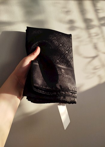 siyah Pierre Cardin jakar şal - Görsel 4