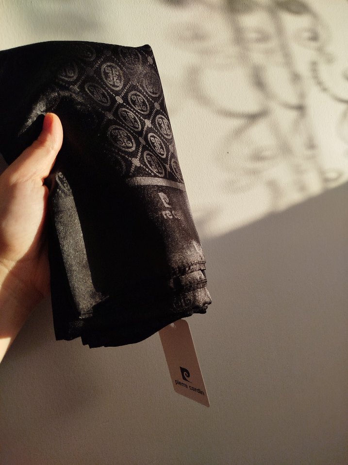 siyah Pierre Cardin jakar şal - Görsel 3