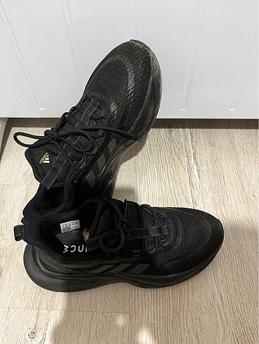 Adidas Spor Ayakkabı