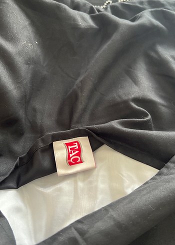 Koyu Gri Nakışlı Yatak Örtüsü - Görsel 5