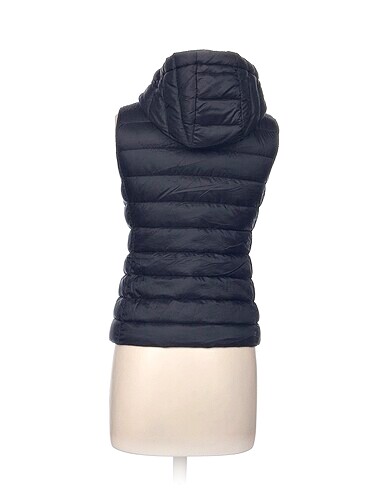 universal Beden Moncler Yelek %70 İndirimli.