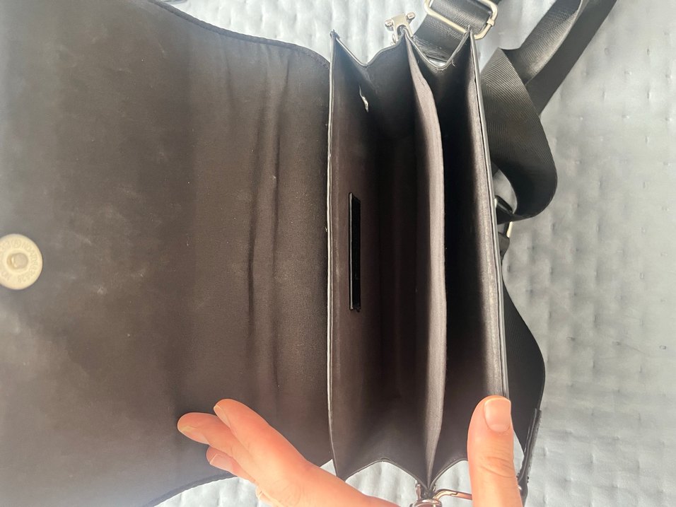 Siyah Deri Yılan Desenli Kadın Çanta - Görsel 4