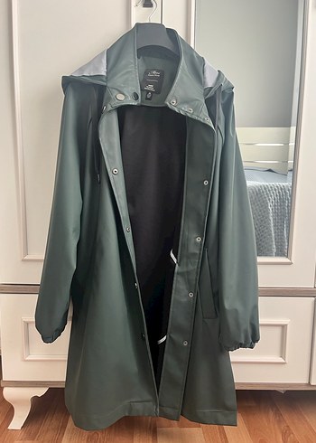 Haki Midi Boy Düğmeli Kadın Yağmurluk - Görsel 2