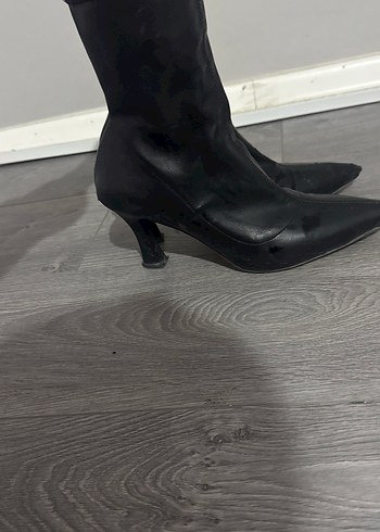 Siyah Deri Yılan Desenli Stiletto Topuklu streç Bot - Görsel 2