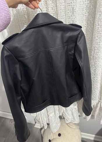 Kadın Siyah Kısa Deri Biker Ceket - Görsel 2