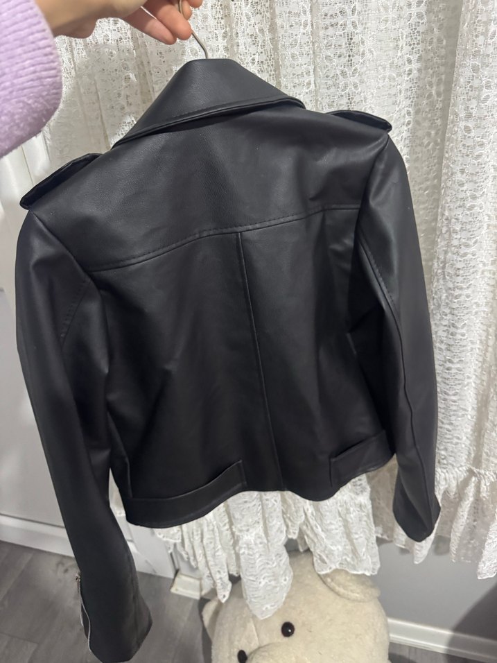 Kadın Siyah Kısa Deri Biker Ceket - Görsel 2