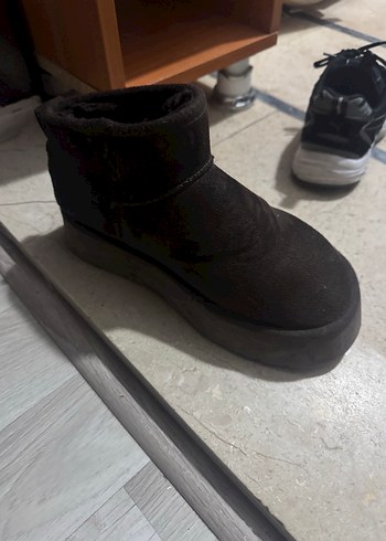 Ugg bot ayakkabı - Görsel 3