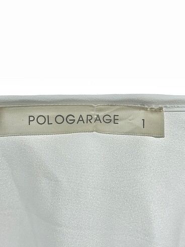 s Beden beyaz Renk Polo Garage Bluz %70 İndirimli.
