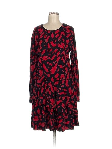 Zara Kısa Elbise %70 İndirimli.