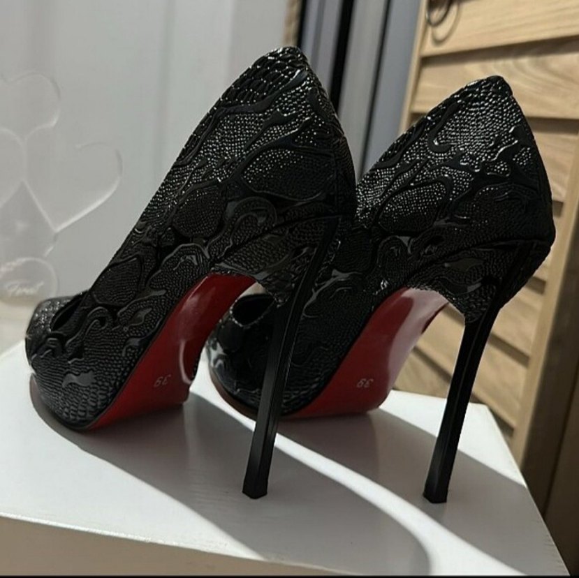 Kırmızı taban ince topuklu stiletto - Görsel 3