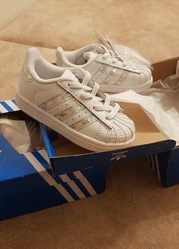 Adidas süperstar 21 no