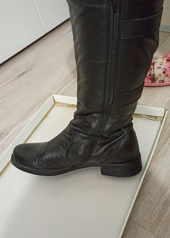 Siyah vidala deri 38 numara temiz çizme... - Görsel 5