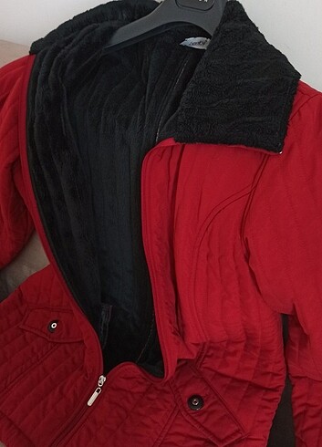 Çok az kullanılmış  zenbi marka 42 beden kırmızı renkte bayan ka - Görsel 5