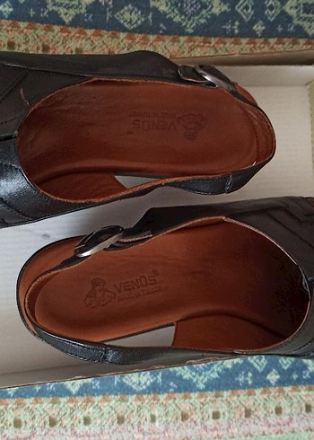 Kemer Tokalı Kahverengi Dolgu Topuk Kadın Sandalet - Görsel 7