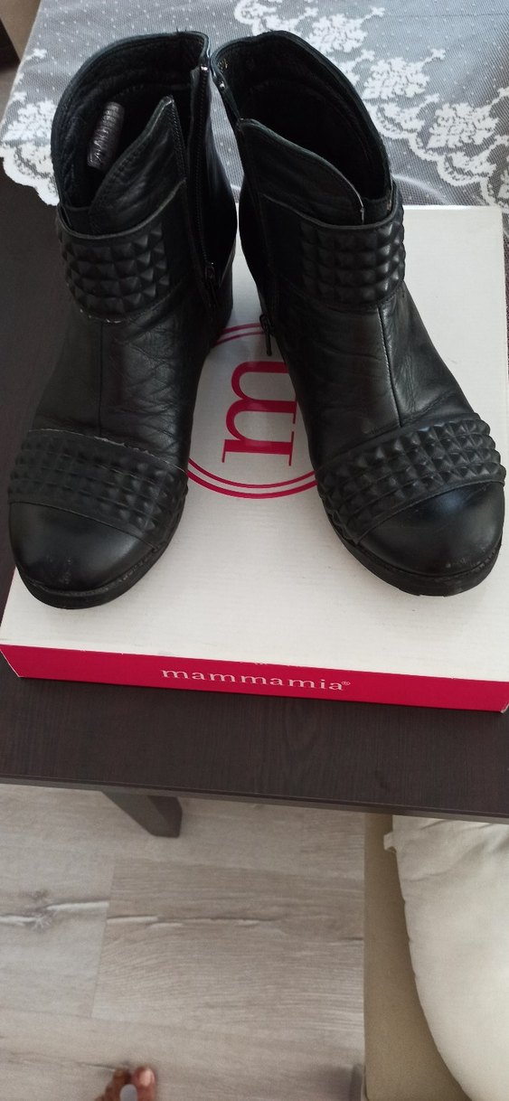 Siyah Deri Gotik Blok Topuklu Bot - Görsel 3