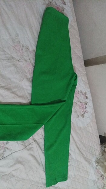Yeşil cepli kumaş pantolon