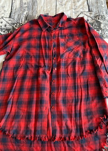 Düğmeli Kırmızı Midi Kadın Gömlek - Görsel 2