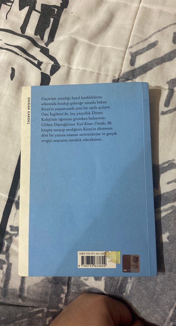 Yeşil Kiraz 2 - Gülten Dayıoğlu - Görsel 2