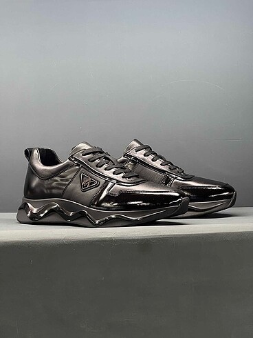 1.SINIF HAKİKİ DERİ SNEAKER