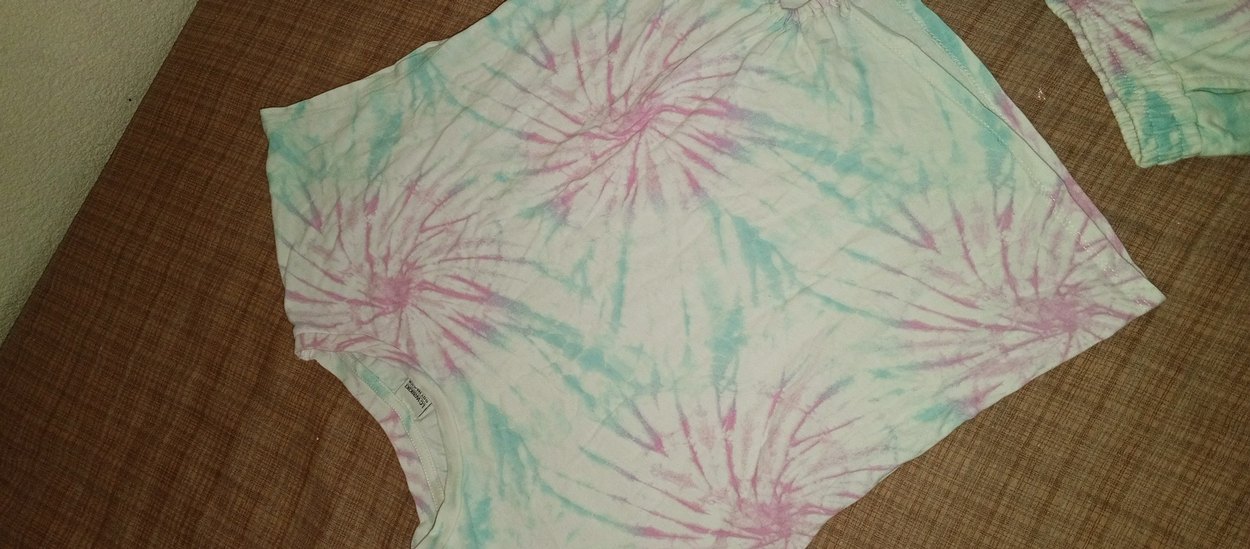 Kız Çocuk Batik Desenli Bol Kesim Tişört 11-12 yaş - Görsel 4