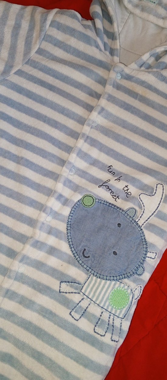 Kapüşonlu Gri Desenli Bebek Tulumu - Görsel 4