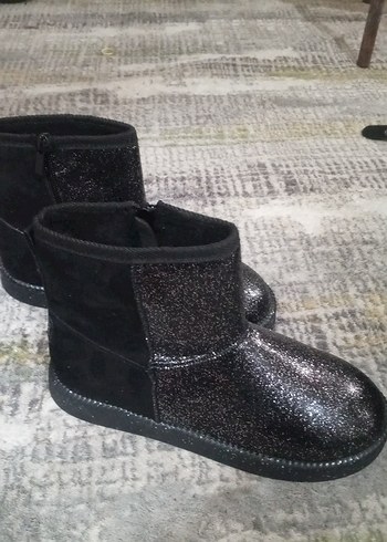 Parlak sim Desenli Siyah Kız Botu ugg 36 numara - Görsel 3