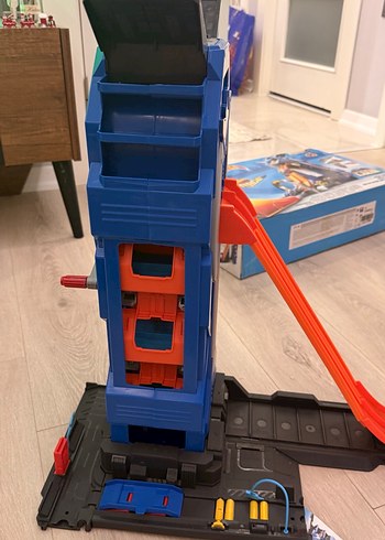 Hot Wheels Mega Garaj Oyuncak Araba Seti - Görsel 4