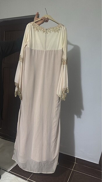 Bej tesettür abiye - Görsel 6