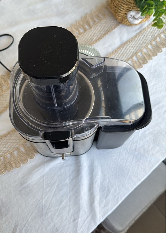 Arçelik katı meyve sıkacağı - Görsel 2