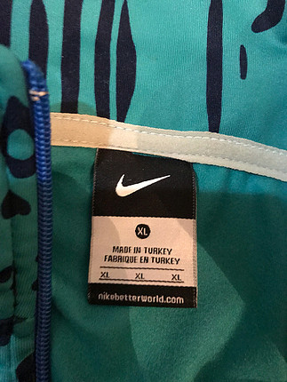 xl Beden çeşitli Renk Nike ceket
