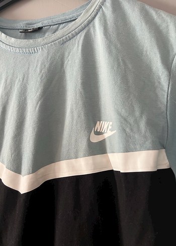 m Beden Nike Mavi Siyah Erkek Tişört