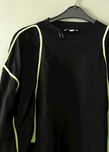 s Beden Siyah Neon Detaylı Sweatshirt