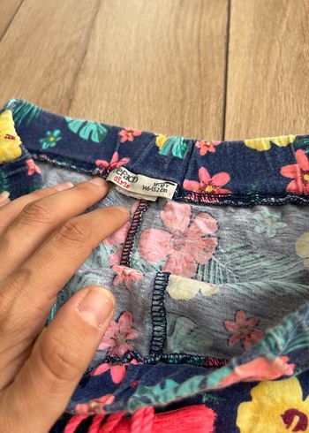 Renkli Çiçek Desenli Kız Şortu - Görsel 4