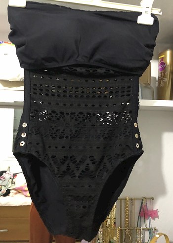 Dantel Detaylı Siyah Göğüs Bantlı Mayo - Görsel 2