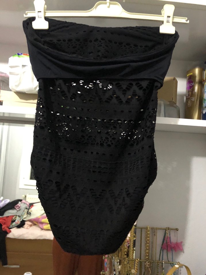 Dantel Detaylı Siyah Göğüs Bantlı Mayo - Görsel 4